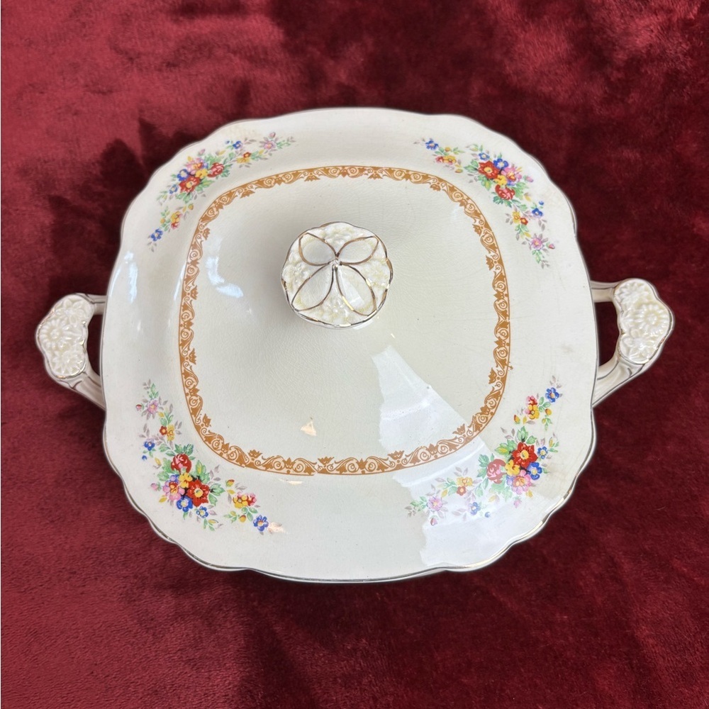 Vintage Wedgewood “Shirley” Covered Serving Dish